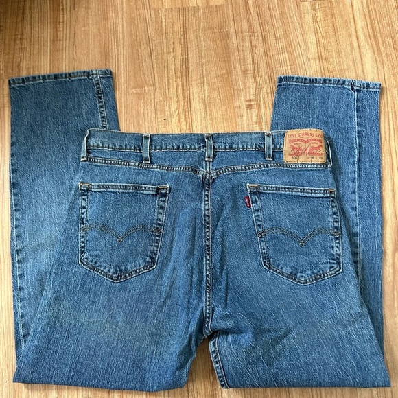 Levi's 505 Blue Straight-Leg Jeans Classic Denim Sz 38/29 - Picture 2 of 7
